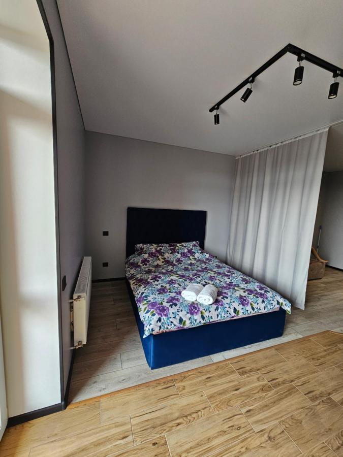 жк дрім таун, район жд вокзала Apartment *